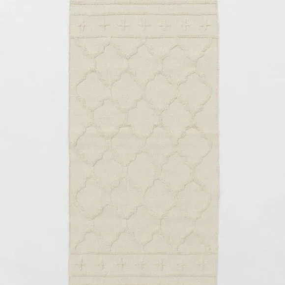 H&M Home Rectangular Tasseled Rug Light Beige 28X55 - Picture 3 of 7